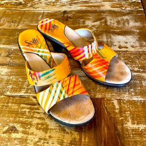 SOFFT Womens Multi-color Lthr Sandals Heel Slide
